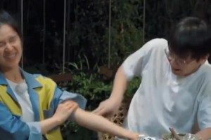 《向往的生活4》彭昱畅对张婧仪下手太狠引热议